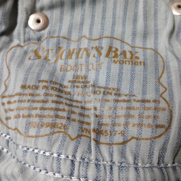 St John's Bay Women's Blue Jeans Vintage - Picture 3 of 8